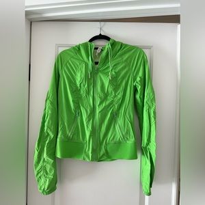 Lulu running rain jacket. Wore for st pattys day half marathon.